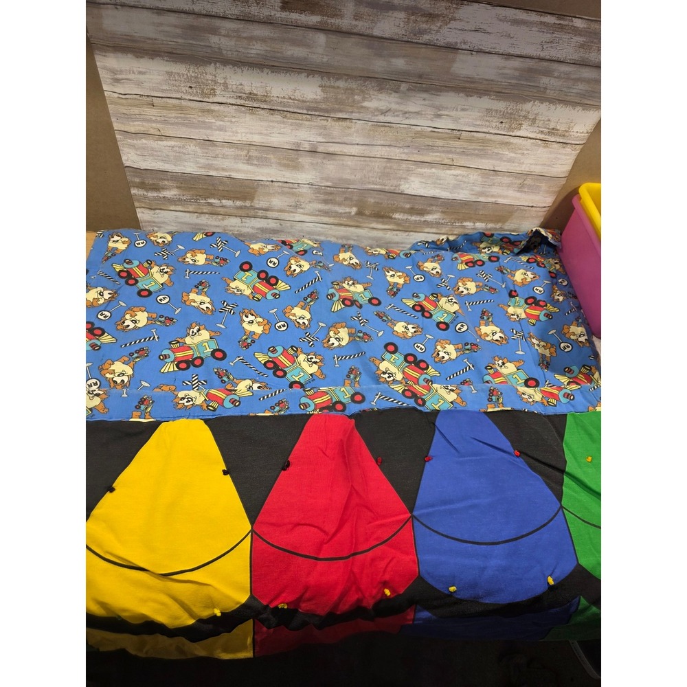 Vintage Taz‎ Warner Bros Train 39"x60" Handmade Crayons Crib Bedding Blanket